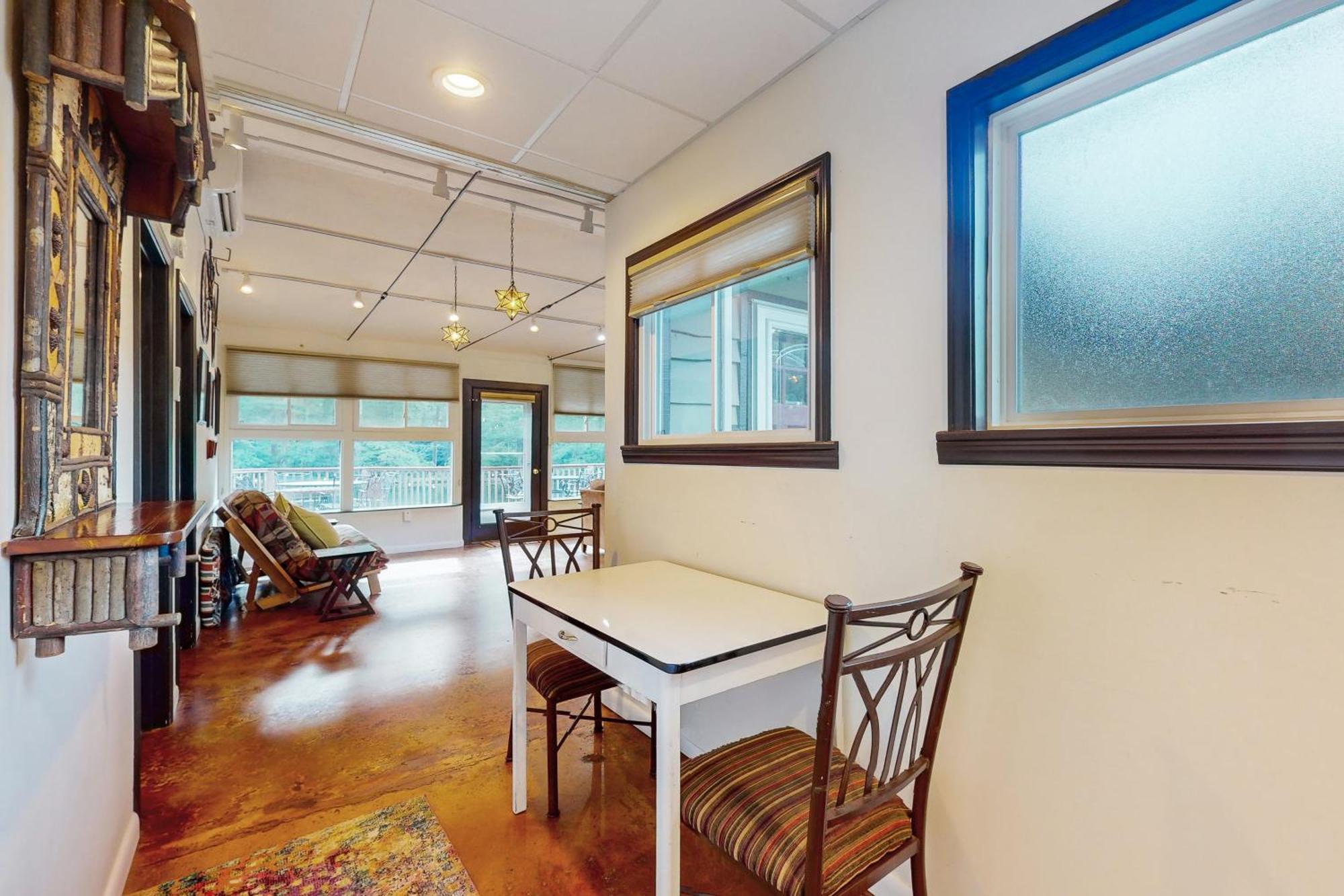 Bull Creek Peaceful Escape Villa Asheville Exterior photo